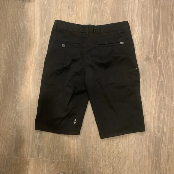 Volcom - Picture 2 of 2